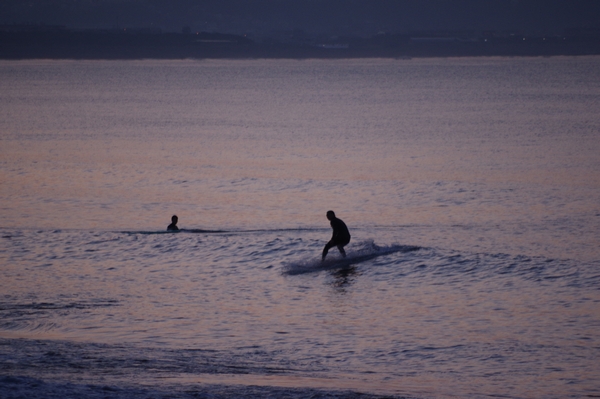 茅ヶ崎の海と早朝サーフィン(2022/04/09)