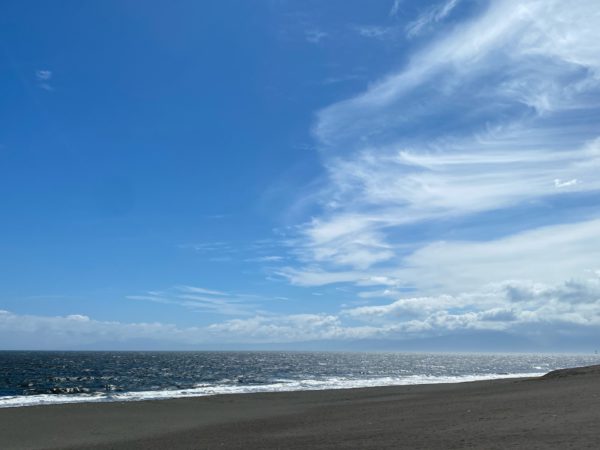 茅ヶ崎の海と空の写真(2022/07/27)