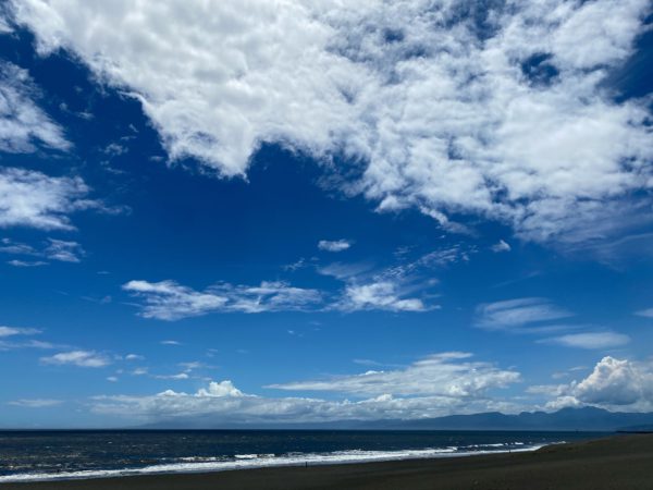 茅ヶ崎の海と空の写真(2022/07/28)