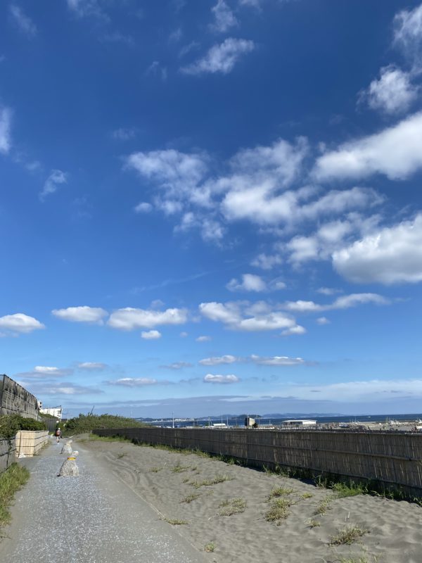 茅ヶ崎の海と空の写真(2022/09/11)